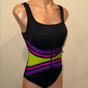 NWT Great Length one piece swimsuit size 8